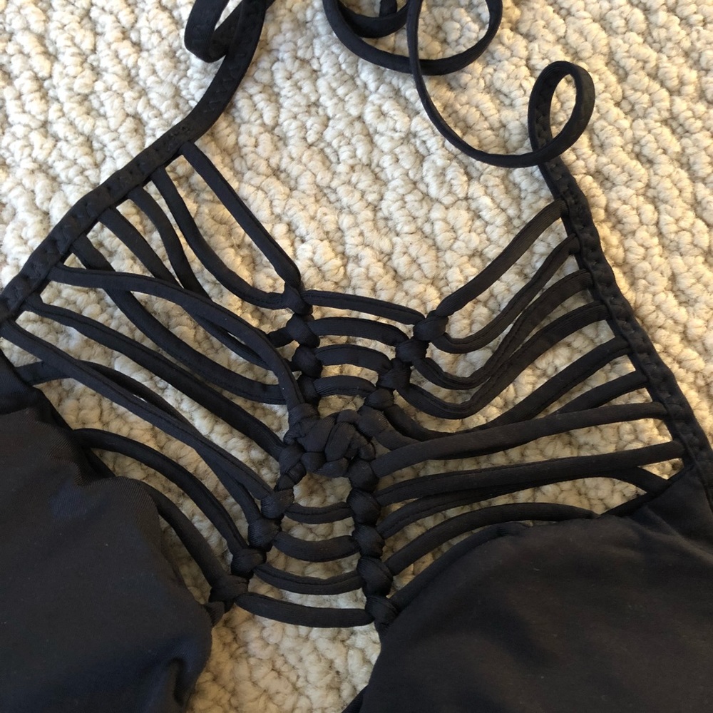 NWT Black Becca Bikini Top - Picture 3 of 5